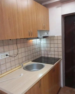 Garsoniera-Renovata-Dambovita-Centrala - imagine 3