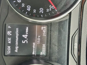 Volkswagen Passat 2.0 TDI DSG - imagine 7