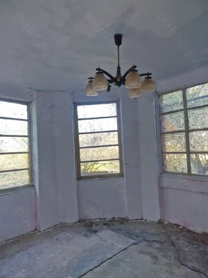 Casa de vanzare aproape de strand termal și centru Deta  la 45 km de Timisoara - imagine 5