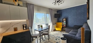 Vând apartament 3 camere 