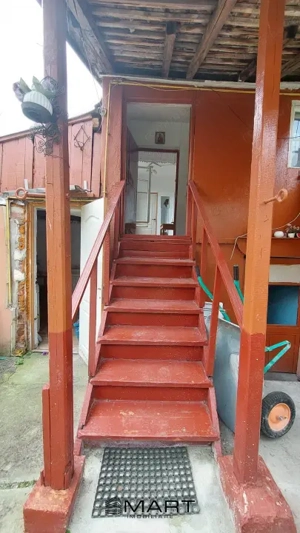 Apartament la casa si curte zona Centrala