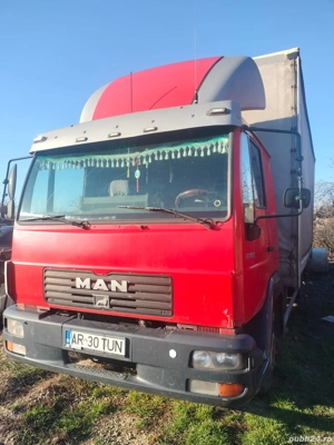 Vand Camioneta MAN 8180