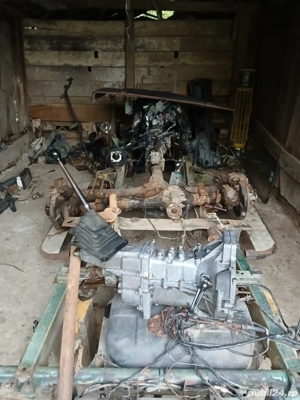 Vand piese Suzuki samurai