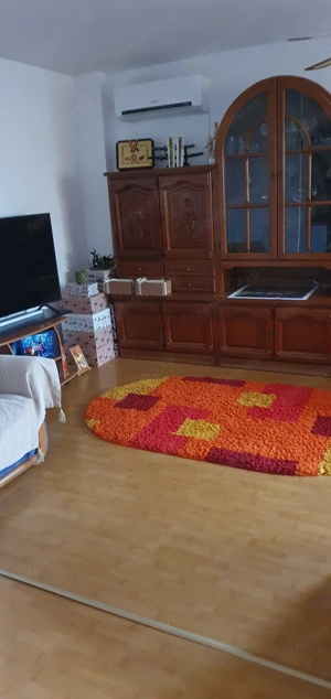 Vand apartament 3 camere decomandat in Mioveni centru - imagine 6