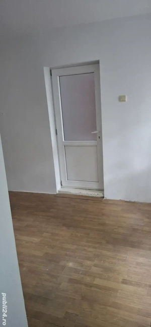 Închiriez 2 camere la casă  - imagine 6 Închiriez 2 camere la casă  - imagine 6