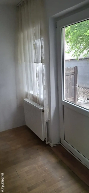 Închiriez 2 camere la casă  - imagine 9 Închiriez 2 camere la casă  - imagine 9