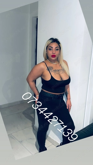 Nouă în oraș piercing zona intima