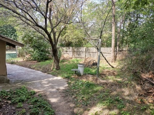 Vanzare casa batraneasca+teren  - imagine 5