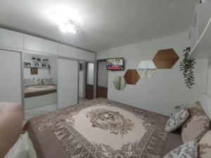 Apartament cu 2 Camere / Spatios si Confortabil / 2 Bai / 60 mp / Construit 1987 - imagine 6 Apartament cu 2 Camere / Spatios si Confortabil / 2 Bai / 60 mp / Construit 1987 - imagine 6