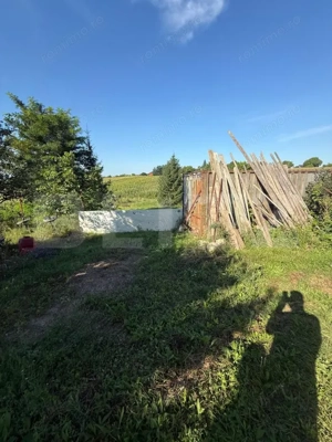 Casa la rosu, 64 mp + teren de 2600 mp, zona Frumoasa - imagine 4