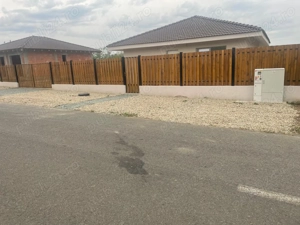 PROPRIETAR, vand casa pe parter in Petrovaselo - imagine 6