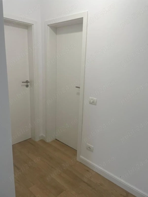 PROPRIETAR, vand casa pe parter in Petrovaselo - imagine 2