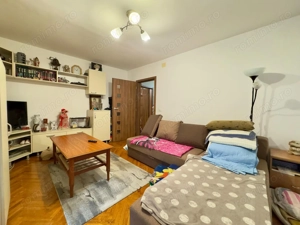 Etaj 1.Soarelui.3 camere.Decomandat!