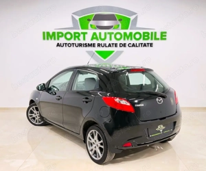 Mazda 2      - imagine 8