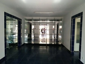 Spatiu comercial de vanzare