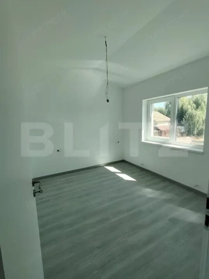 Duplex modern P+M, teren 364 mp, Malu Mare - imagine 12