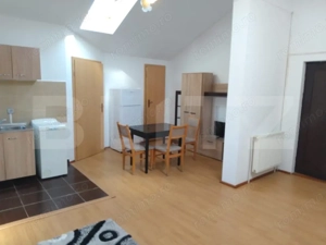 Apartament 3 camere, mobilat, parcare, zona Centrala Gilau  - imagine 4