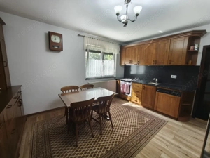 Casa 5 camere, zona ultracentrala, 1500mp teren, Radauti - imagine 9