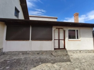 Casa 5 camere, zona ultracentrala, 1500mp teren, Radauti - imagine 5