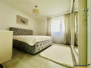 Pret negociabil pentru o singura persoana- Studio deosebit, loc parcare, etaj 2, terasa generoasa, U - imagine 2