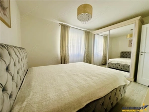 Pret negociabil pentru o singura persoana- Studio deosebit, loc parcare, etaj 2, terasa generoasa, U - imagine 4