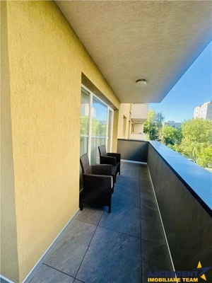 Pret negociabil pentru o singura persoana- Studio deosebit, loc parcare, etaj 2, terasa generoasa, U - imagine 9