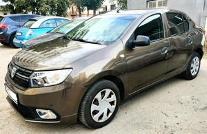 Vând Dacia Logan