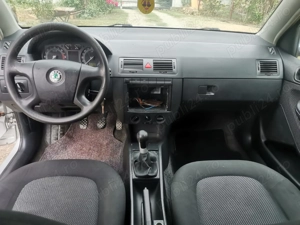 Skoda Fabia 1.4 TDI anul 2006 - imagine 4