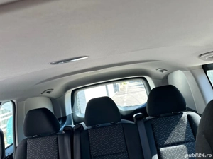 Vând Mercedes Vito