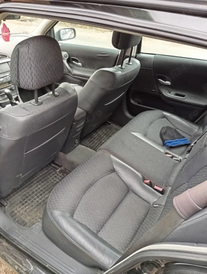 Vând sau schimb laguna 2 din 2007,2.0 benzină  - imagine 4