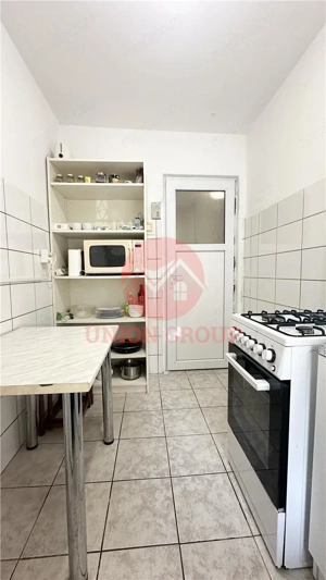 Studio Foarte Spatios de 36 mp, Situat Ultracentral, Zona Tomis 3 - imagine 8