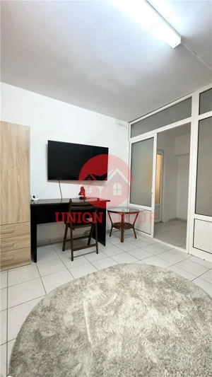 Studio Foarte Spatios de 36 mp, Situat Ultracentral, Zona Tomis 3 - imagine 14