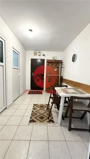 Studio Foarte Spatios de 36 mp, Situat Ultracentral, Zona Tomis 3 - imagine 17