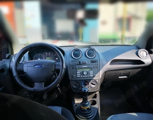 Vând Ford Fiesta 1.4 tdci 2007 - imagine 2