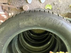 Anvelope VARA Tigar UltraHighPerformance 215/60R17 - imagine 2