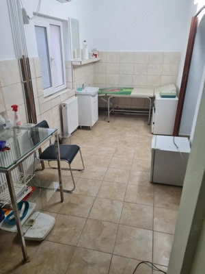 Proprietar,inchiriez cabinet medical 45 mp,zona Fratelia - imagine 3 Proprietar,inchiriez cabinet medical 45 mp,zona Fratelia - imagine 3