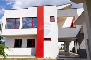 Vilă cu piscină de vanzare  – Bistrița - imagine 3