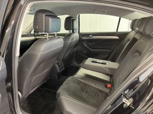 Volkswagen Passat - imagine 5