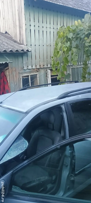 vând Renault laguna