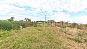 Dumbrava - Ciupelnita - str Principala - Vila 4 camere P+E - TEREN 1020MP - imagine 2