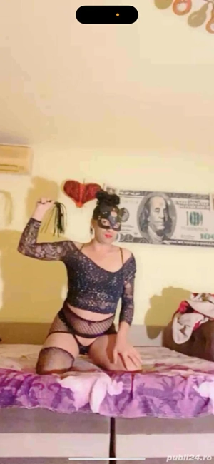 transexuală Xxx - imagine 3