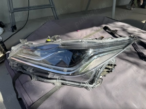 Vând far stanga toyota corola  - imagine 6