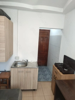 Vând garsonieră confort 2,zona Vest . - imagine 2