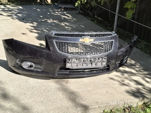 Vând bara fata Chevrolet cruze 2010