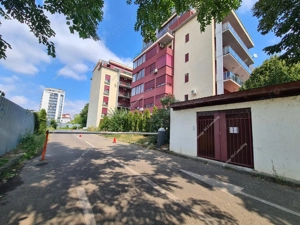 Penthouse Central 180 mp pet-friendly cu Vedere Panoramica si Garaj dublu - imagine 18