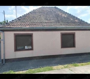 Vând casa în Deta județul timis