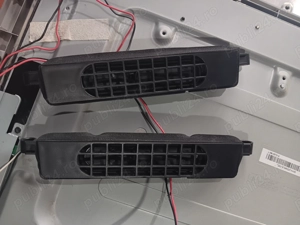 set 2 difuzoare 30070256 8ohm 10w de pe tv Sharp 40inch