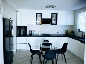 Vila in cub isi cauta noi proprietari