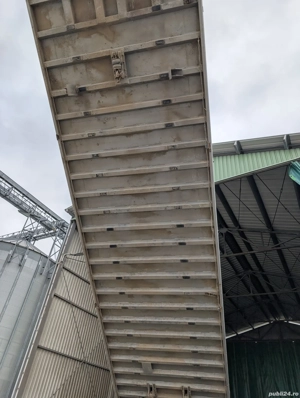 Vând sau Schimb Benă Cereale 43 m3 - imagine 5