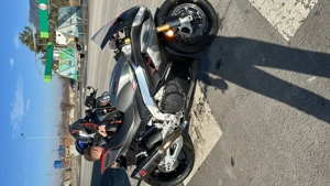 Aprilia rsv4 1100 2021 - imagine 5